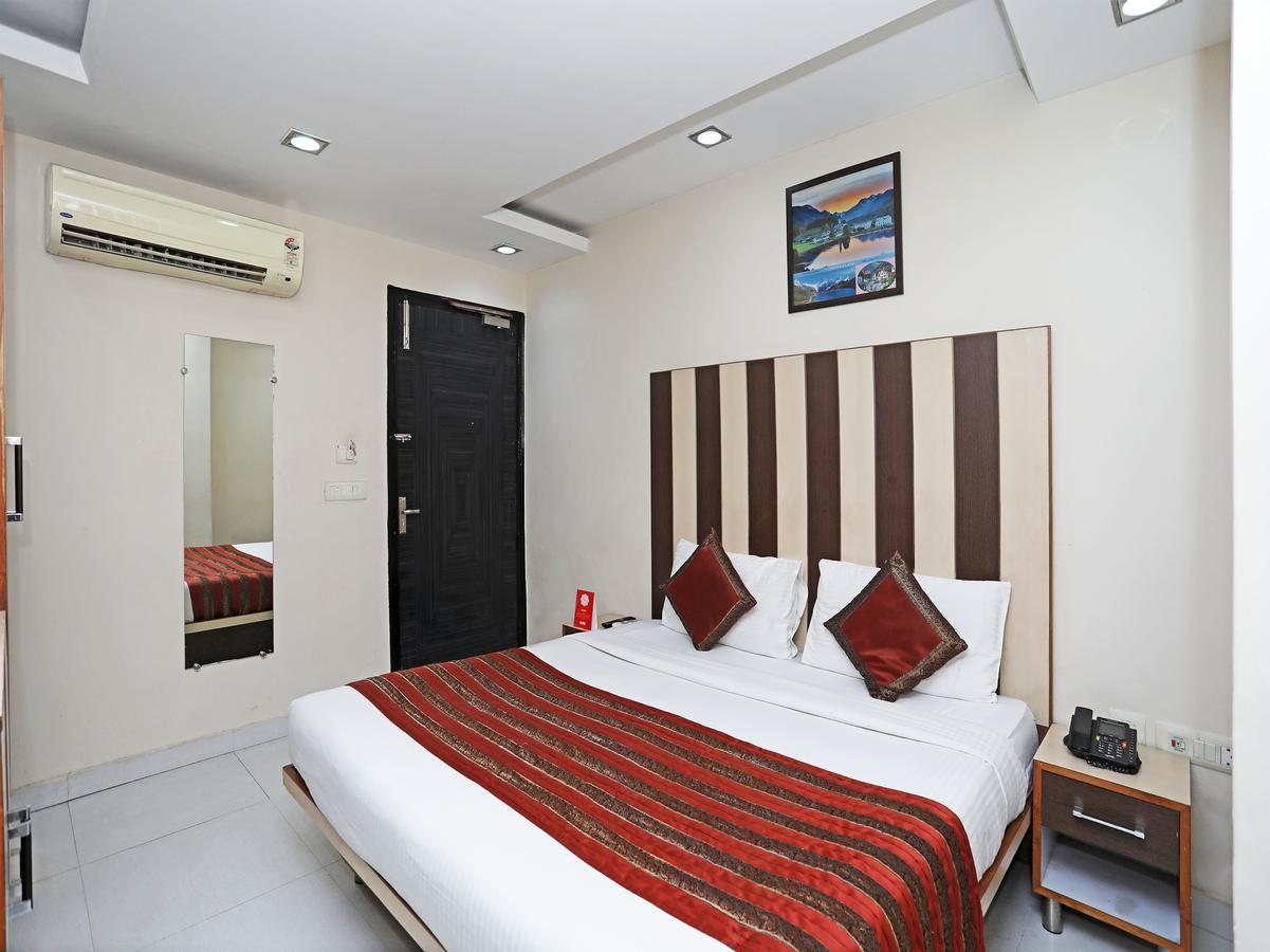 Hotel Balsons Continental نيودلهي المظهر الخارجي الصورة