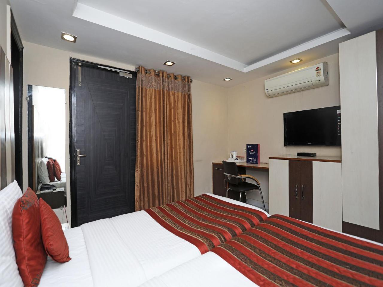 Hotel Balsons Continental نيودلهي المظهر الخارجي الصورة
